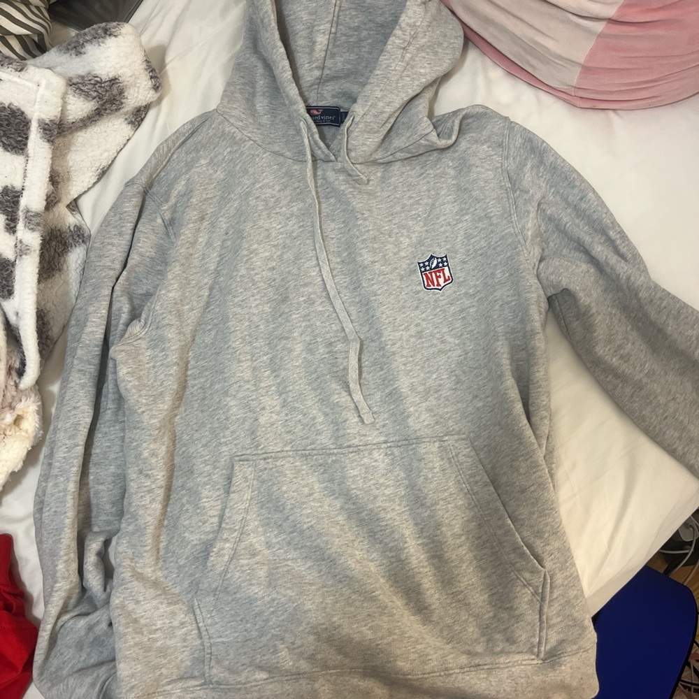 Vineyard Vines/NFL hoodie